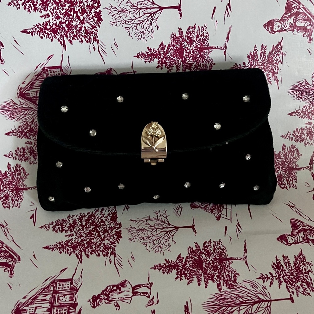 1950’s velvet clutch
